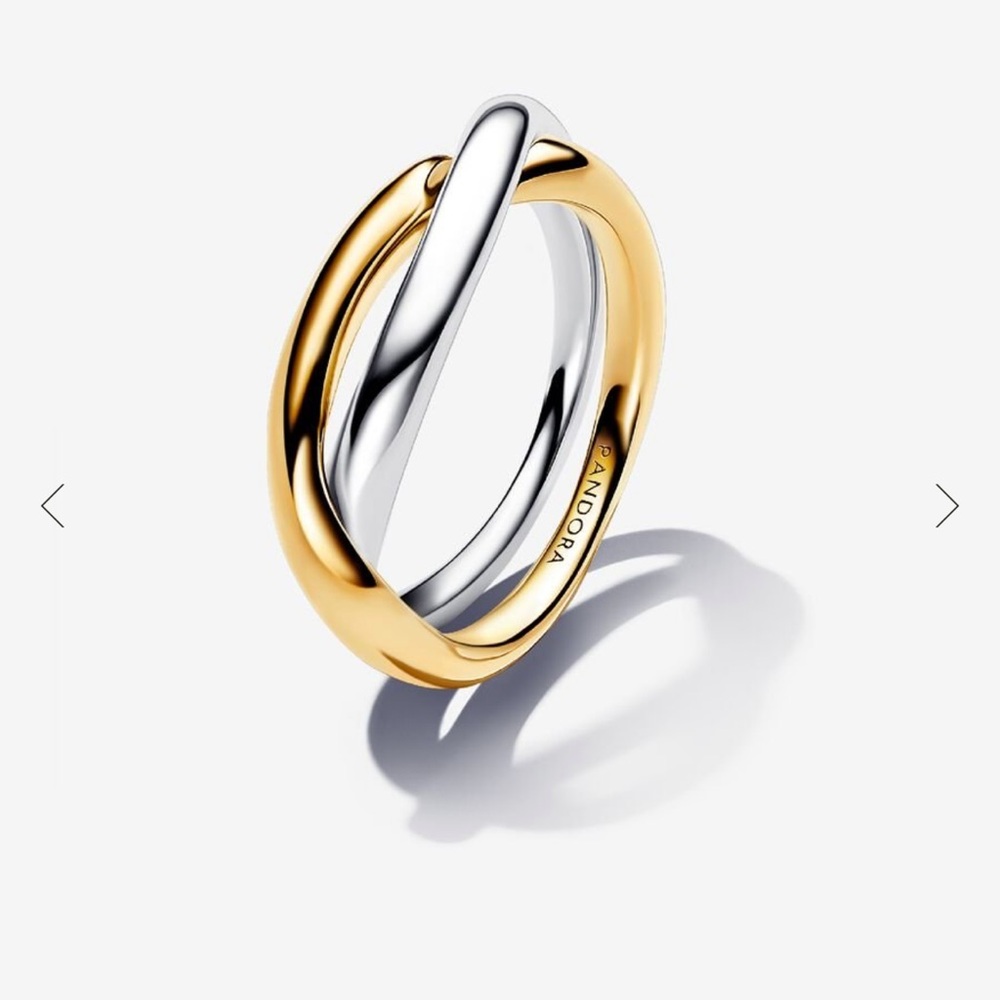 Pandora Gold and Silver Interwoven Ring (Pandora Essence)